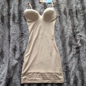 Full Slip Assets By Spanx